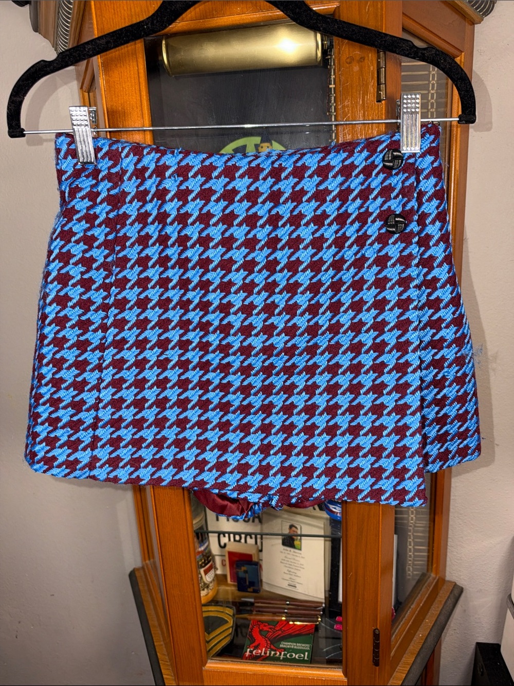 Avec Les Filles Blue and Burgundy Houndstooth Mini Skort